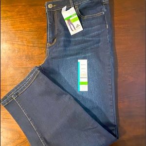 NEW WOMENS PLUS OUTFIT SIZE 16